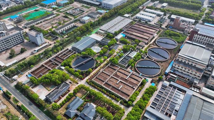 污水厂鸟瞰图.jpg