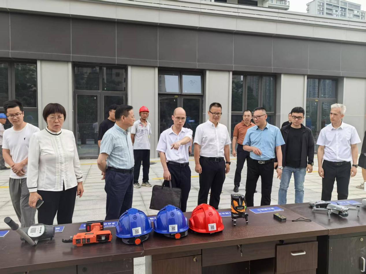 7f172099db3be8bd8a8e4d38d4b07a9